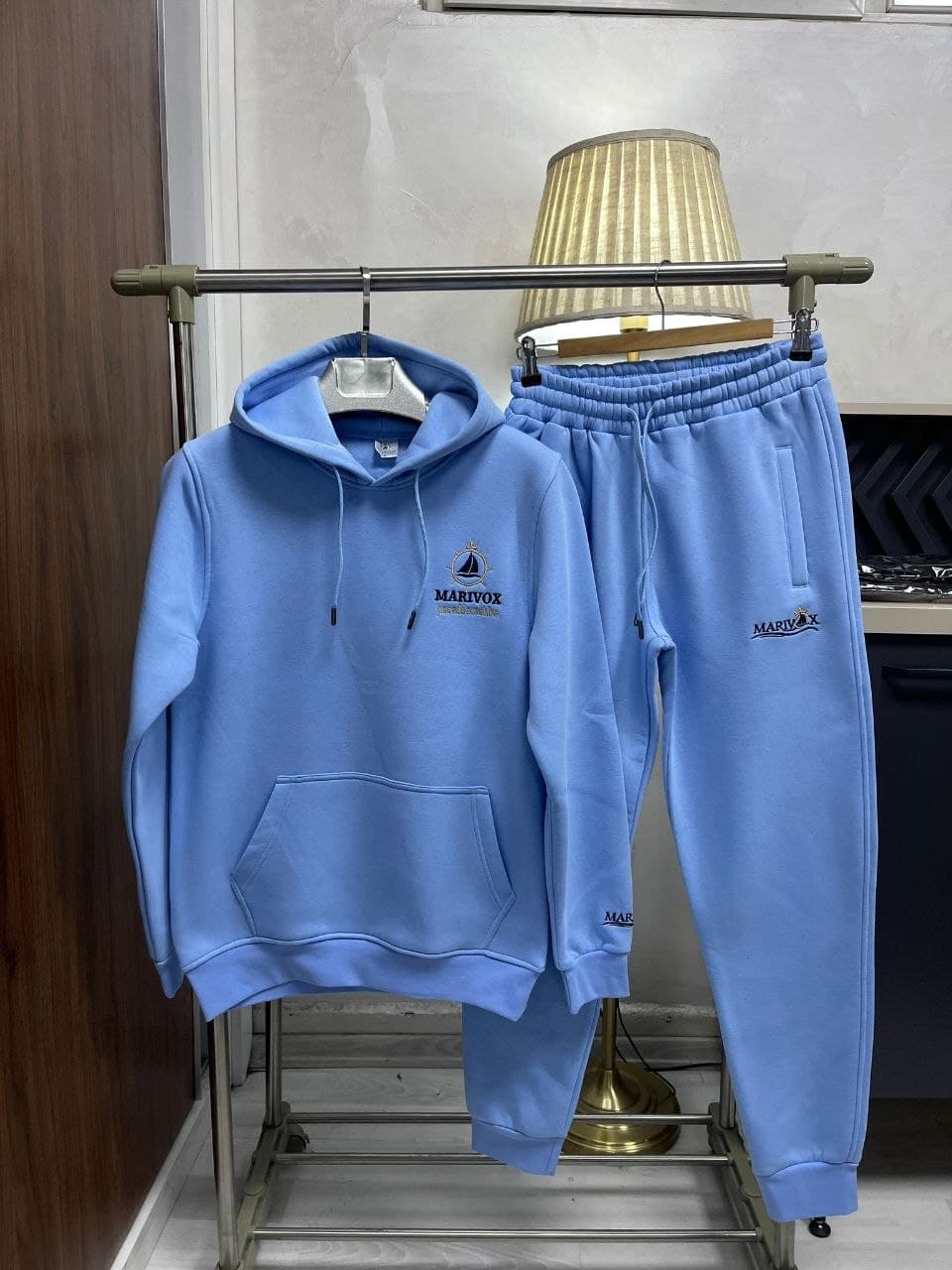 Shoal Blue Set in Shoal Blue